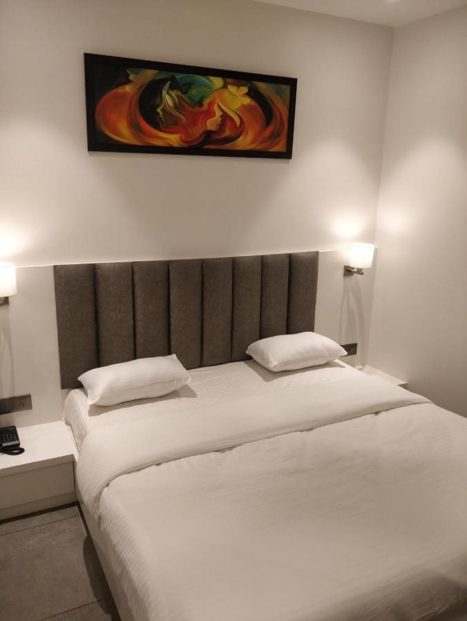Hotel My Home Residency Nashik Eksteriør billede