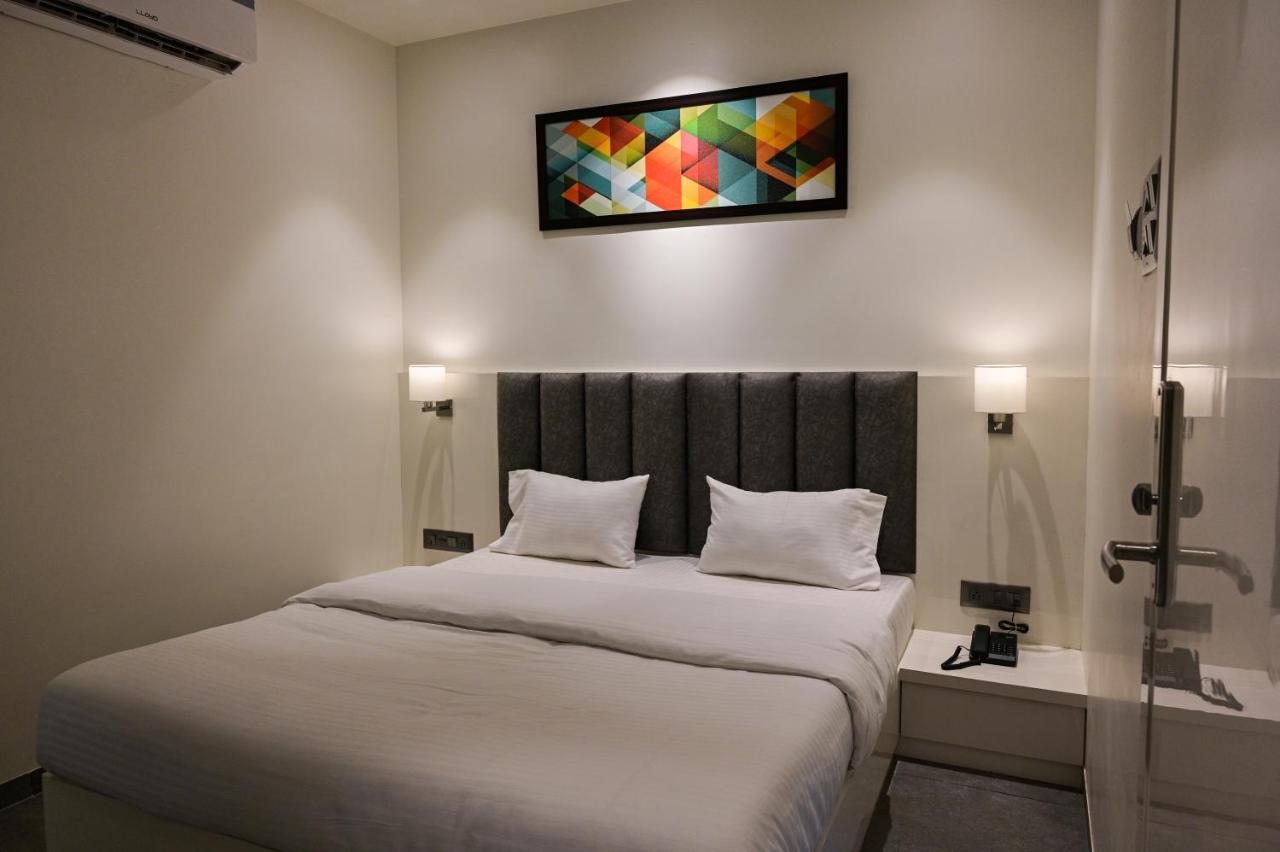 Hotel My Home Residency Nashik Eksteriør billede
