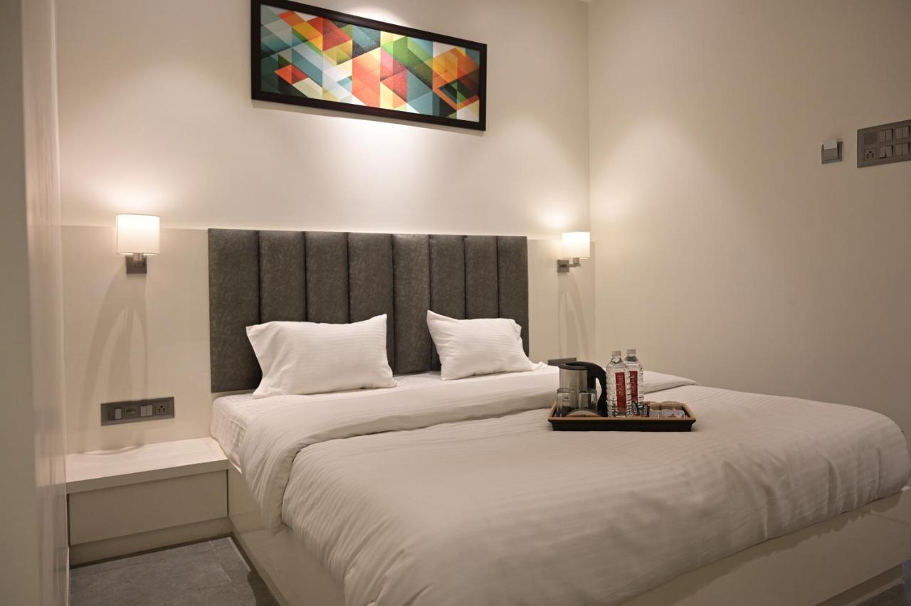 Hotel My Home Residency Nashik Eksteriør billede